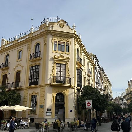 Lujoso Apartamento A Los Pies De La Catedral إشبيلية المظهر الخارجي الصورة